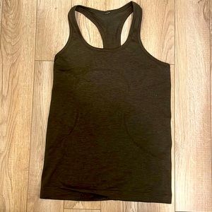 Dark Olive/Army Green Swiftly Tech